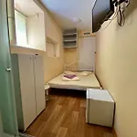 адмирал Hostel *